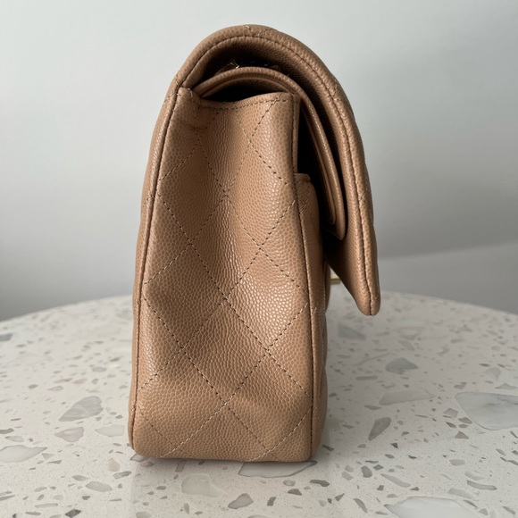 Chanel 19B dark beige caviar medium classic flap - Picture 2 of 15